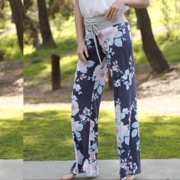 EGS BY ELOGES Navy Floral Wide Leg Pant Small - Picture 2 of 12